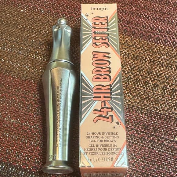 24 hour Benefit Brow Setter Gel - Picture 1 of 3